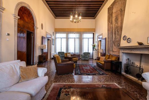 Apartment in Padua, Veneto