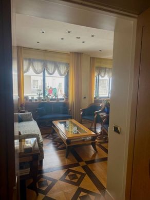 Apartment / Etagenwohnung in Rom, Latium