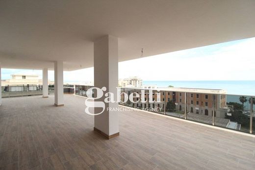 Penthouse Trani, Barletta - Andria - Trani ilçesinde