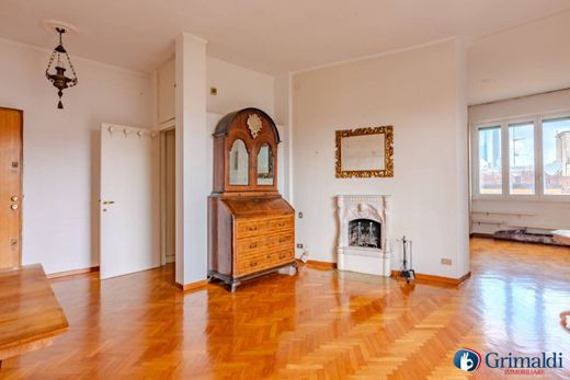 Apartment in Milan, Lombardy