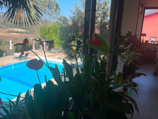 Вилла, Rivergaro, Provincia di Piacenza