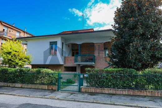 Villa in Forlì, Provincia di Forlì-Cesena