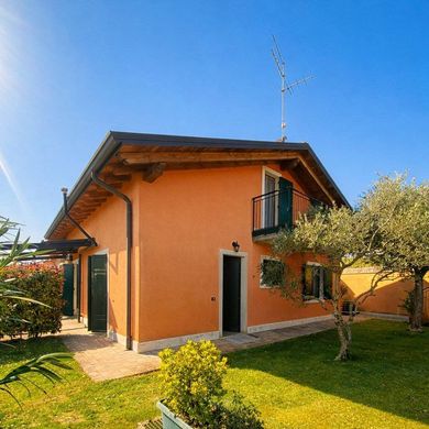 Villa in San Pietro in Cariano, Provincia di Verona