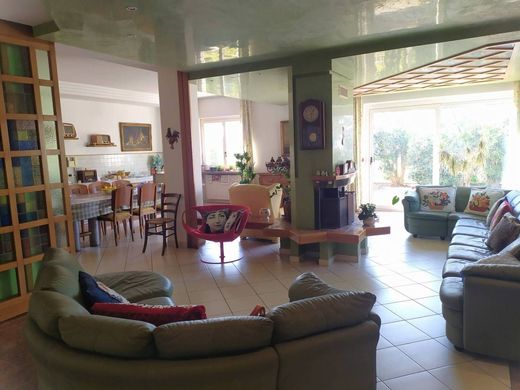 Villa en Pescara, Provincia di Pescara