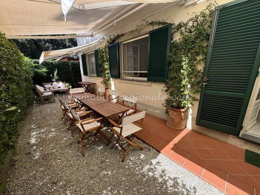 Appartement in Forte dei Marmi, Provincia di Lucca