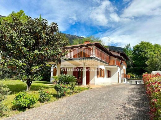 Villa in Dro, Trient