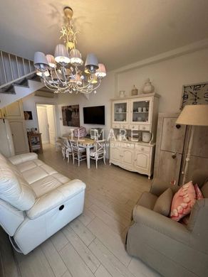 Rijtjeshuis in Forte dei Marmi, Provincia di Lucca