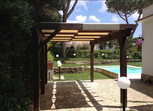 Villa in Anzio, Rome