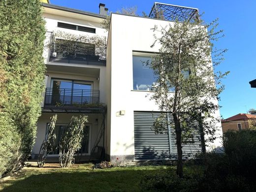 Appartement in Melzo, Città metropolitana di Milano