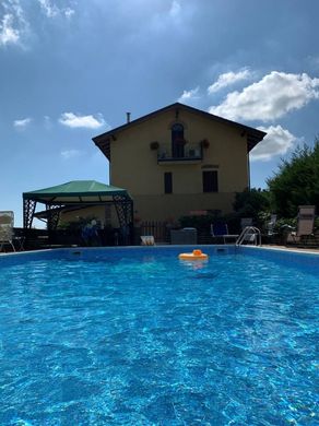 Villa in Carpeneto, Provincia di Alessandria