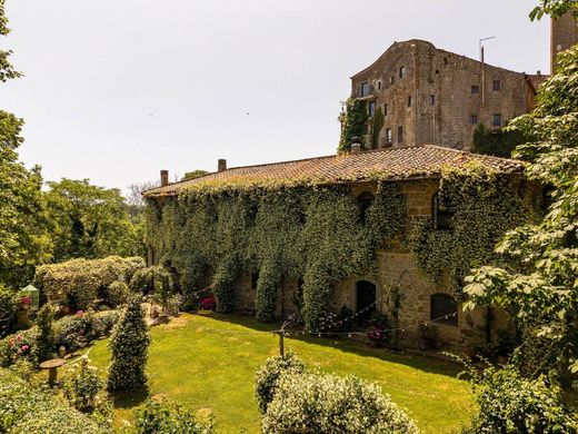 Villa a Bomarzo, Viterbo