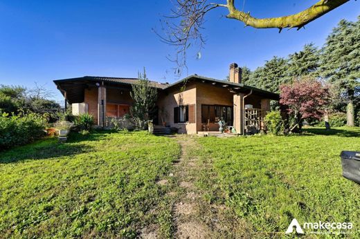 Villa in Vizzolo Predabissi, Città metropolitana di Milano