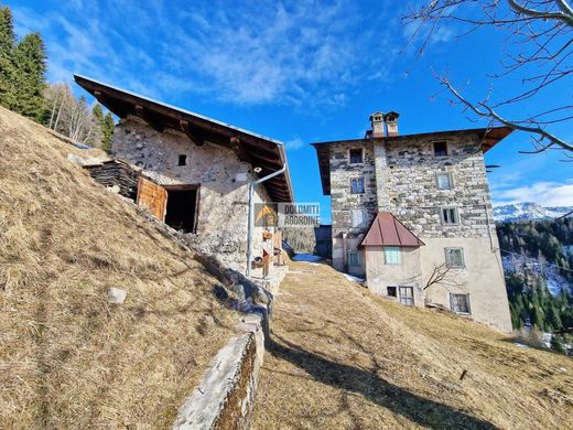 Daire Vallada Agordina, Belluno ilçesinde