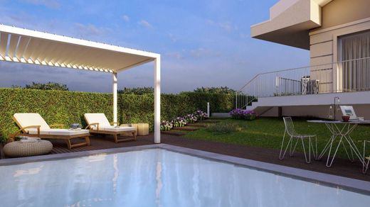 Βίλα σε Lainate, Città metropolitana di Milano