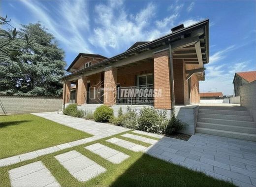 Villa Casorezzo, Milano ilçesinde