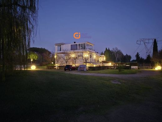Villa in Latina, Provincia di Latina