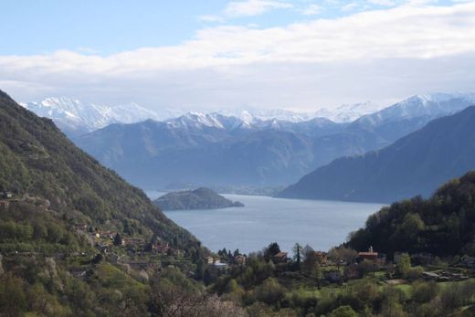 Вилла, Schignano, Provincia di Como