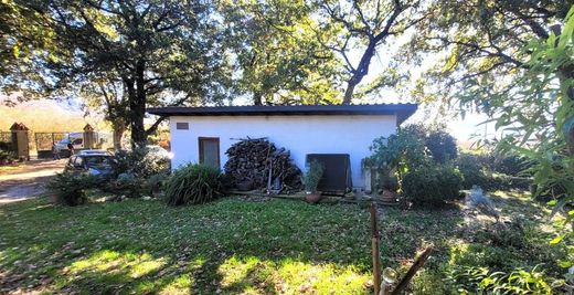 Villa in Caprarola, Provincia di Viterbo