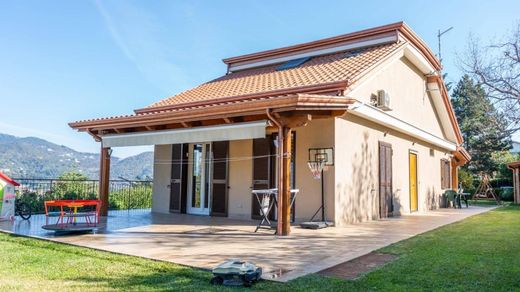 Villa a Cava de' Tirreni, Salerno