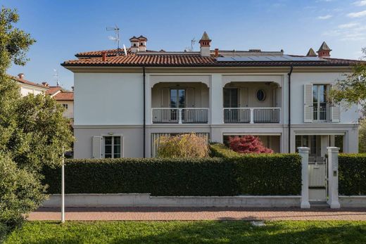 ﻓﻴﻼ ﻓﻲ Borgosatollo, Provincia di Brescia