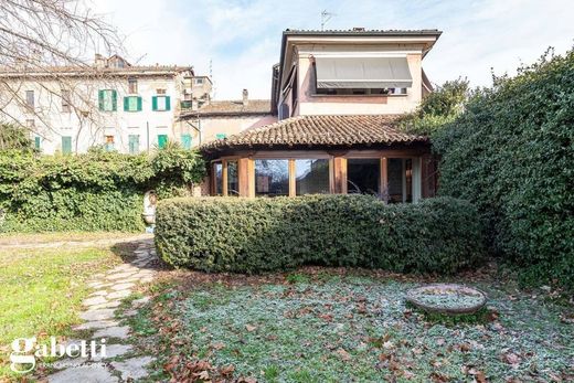 Villa in Truccazzano, Città metropolitana di Milano