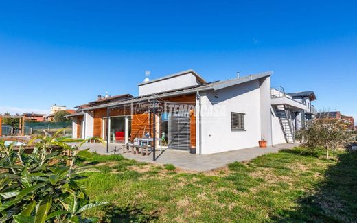 Villa in Poirino, Turin