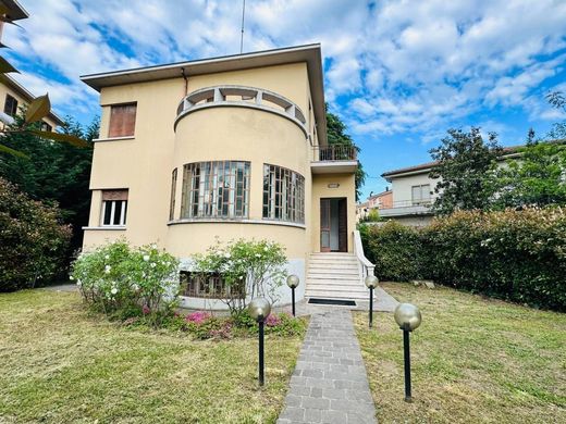 Villa in Bologna, Emilia-Romagna
