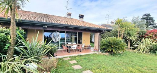 Villa a Lonato, Brescia