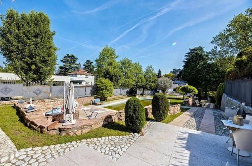 Varese, Provincia di Vareseのヴィラ