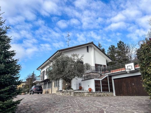 Villa en Ozzano dell'Emilia, Bolonia