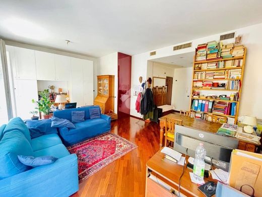 Apartment in Milan, Lombardy