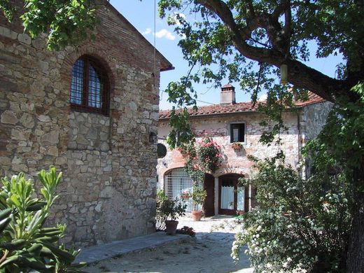 Country House in Rignano sull'Arno, Florence