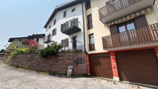 Villetta a Schiera a Trento, Trentino - Alto Adige