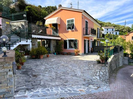 Villa Sestri Levante, Genova ilçesinde