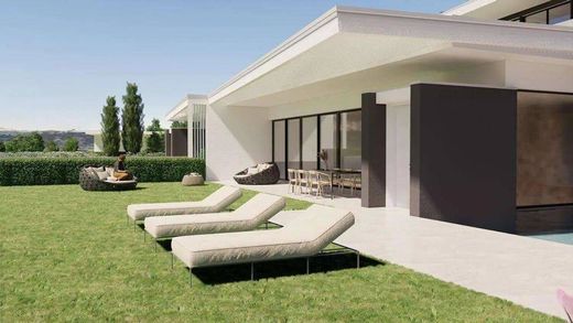 Villa in Padenghe sul Garda, Provincia di Brescia