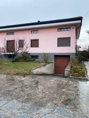 Villa à Lozzolo, Verceil