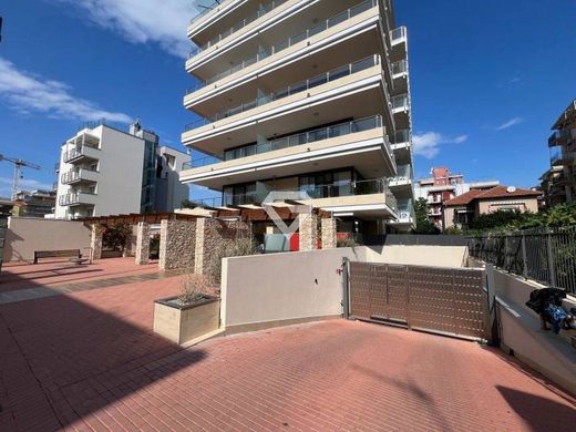 ‏דירת פנטהאוז ב  Pietra Ligure, Provincia di Savona