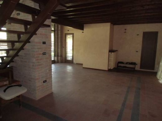 Villa a Parma, Emilia-Romagna