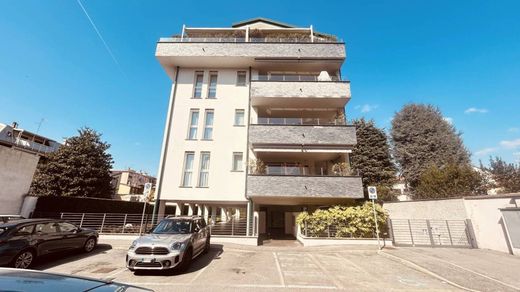 Penthouse w Lissone, Provincia di Monza e della Brianza