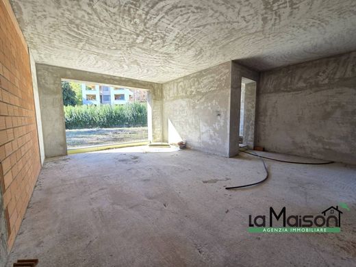 Ivrea, Torinoのヴィラ