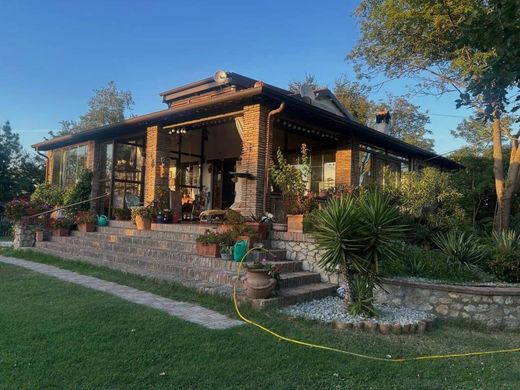 Villa in Sogliano al Rubicone, Provincia di Forlì-Cesena