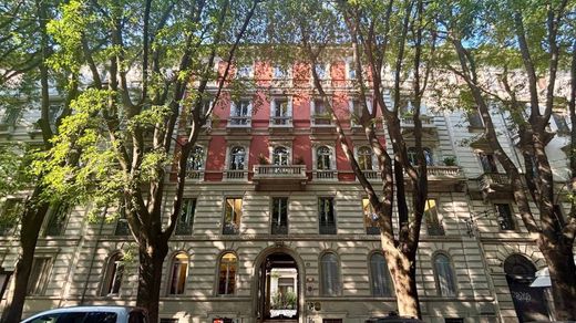아파트 / 밀라노, Città metropolitana di Milano