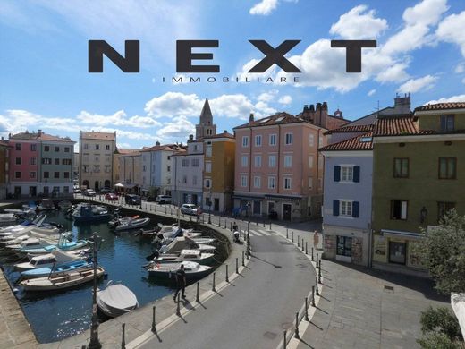 Piso / Apartamento en Muggia, Trieste