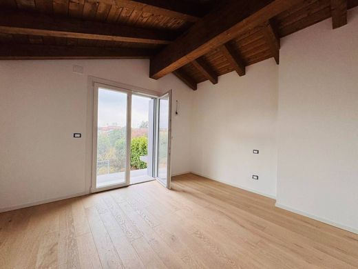 Willa w Martignacco, Udine