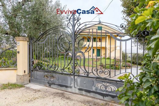 Villa in Sant'Elpidio a Mare, Province of Fermo