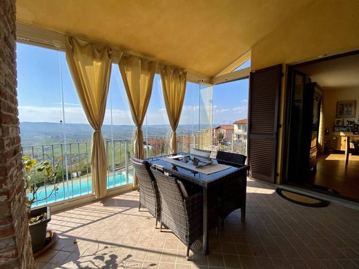 Βίλα σε Diano d'Alba, Provincia di Cuneo