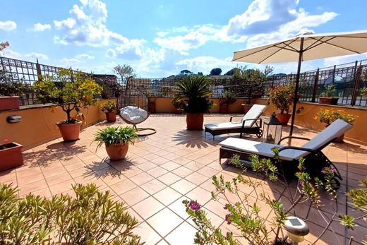 Country House in Rome, Latium