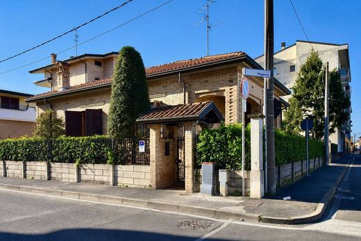 Villa à Muggiò, Provincia di Monza e della Brianza
