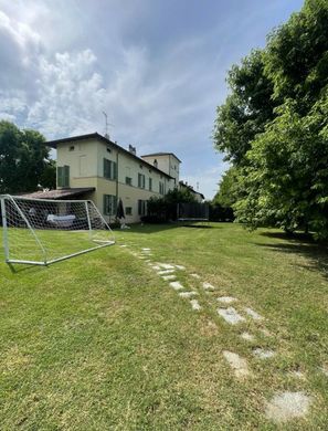 Villa in Piacenza, Provincia di Piacenza