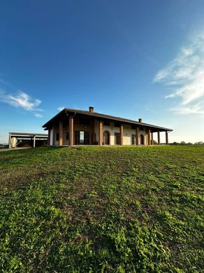 Villa in Alice Castello, Provincia di Vercelli